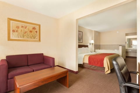 Suite, 2 Double Beds | Egyptian cotton sheets, premium bedding, down comforters, pillowtop beds