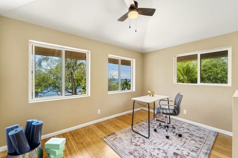 For those that need a place to work on vacation what better place to do it!