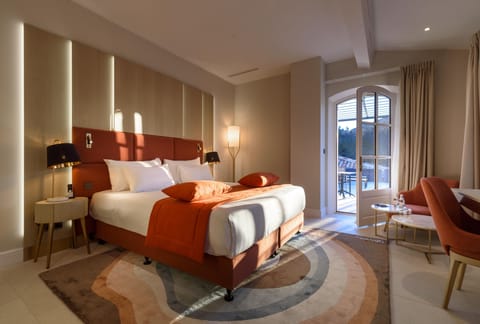 Panoramic Suite, Terrace | Premium bedding, pillowtop beds, minibar, in-room safe