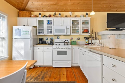 "The property was very nice, clean and great location." - Katie C.