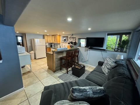Seating for two at the counter.
