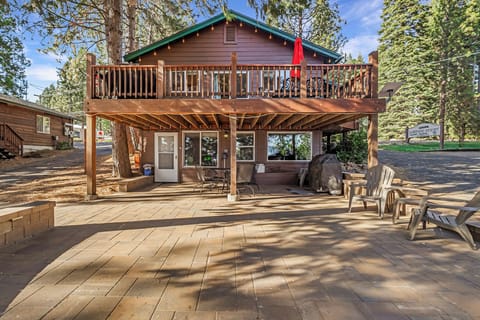 Welcome to Lake Almanor Cabin 7 (top unit)
