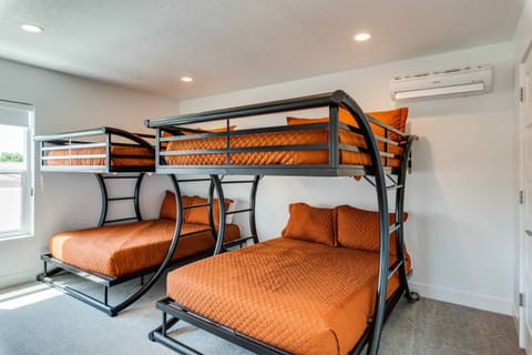 Full/Full Bunks