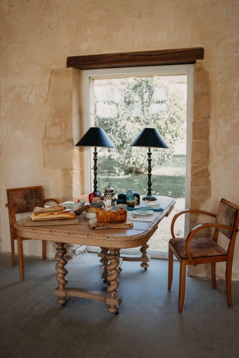 Traditional Suite, Ensuite, Garden View | Lounge