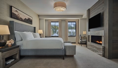 Peak One Bedroom Residence | Premium bedding, down comforters, pillowtop beds, in-room safe