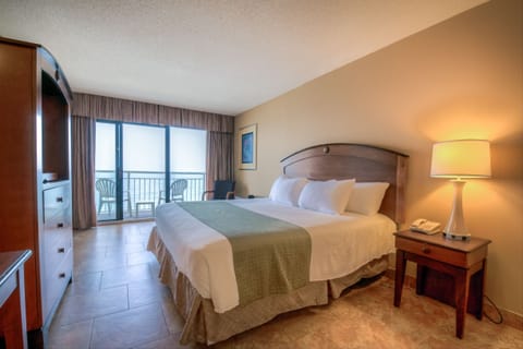 Standard Room, Oceanfront | In-room safe, blackout drapes, iron/ironing board, WiFi