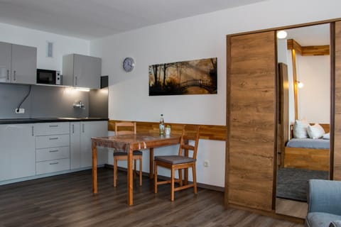 Comfort Studio | Private kitchen | Full-size fridge, microwave, stovetop, coffee/tea maker
