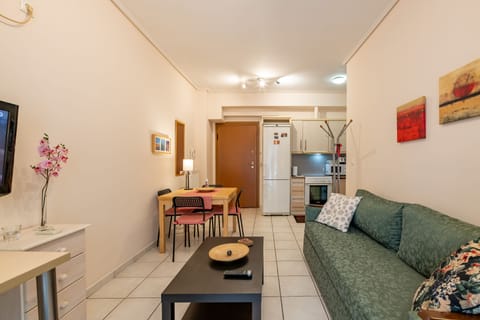 City Apartment | Living area