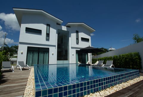 Family Villa | Private pool