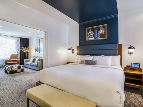 Suite, 1 Bedroom, City View | Premium bedding, pillowtop beds, in-room safe, individually decorated