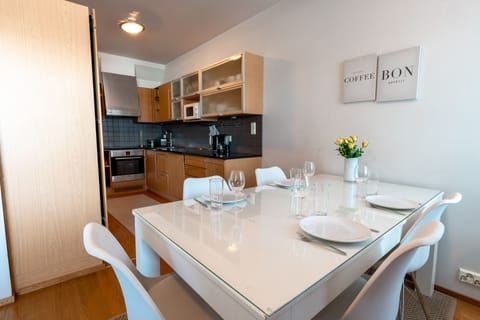 Deluxe Penthouse | Private kitchen | Full-size fridge, microwave, oven, coffee/tea maker