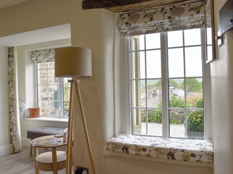 Living room | Rooftops - R & R Cottages, Grassington