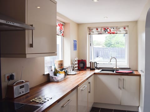 Kitchen | Islestone House, Seahouses