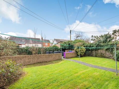 Garden | Boyd Apartment, Largs