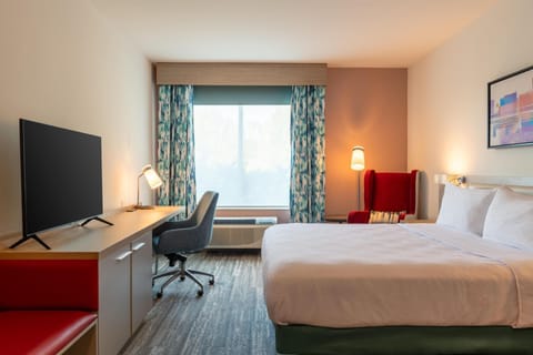 One King Bed | In-room safe, desk, laptop workspace, iron/ironing board