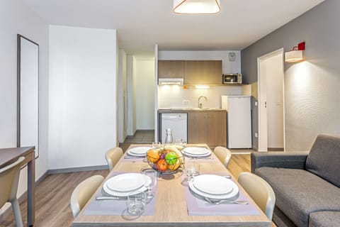 Apartment, 2 Bedrooms | Private kitchenette | Fridge, microwave, stovetop, dishwasher