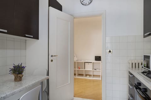 Apartment | Private kitchen | Full-size fridge, microwave, oven, stovetop