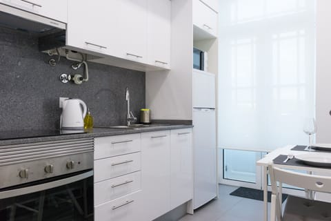 Apartment, 1 Bedroom | Private kitchen