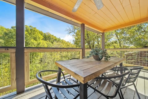 Outdoor dining space offers seating for up to 10.