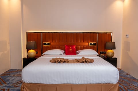Superior Room | Egyptian cotton sheets, premium bedding, down comforters