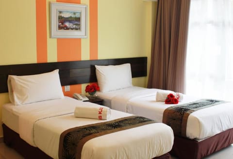 Superior Twin Room with Window | Desk, free WiFi, bed sheets