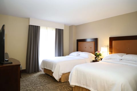 Two Doubles Suite Non Smoking | Premium bedding, pillowtop beds, in-room safe, desk