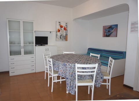 Villa, 2 Bedrooms, Balcony, Garden View | 3 bedrooms