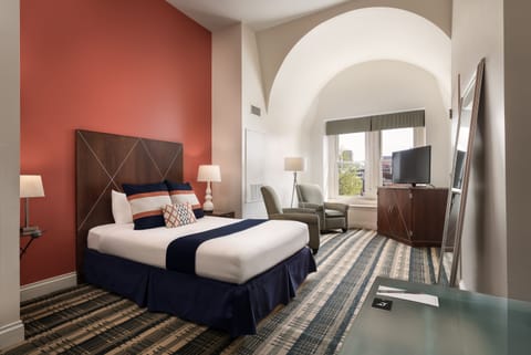 Superior Room, 1 Queen Bed (Premium Room (Grand Queen)) | Frette Italian sheets, premium bedding, individually decorated