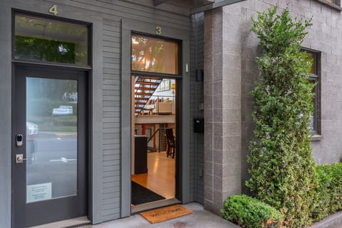 10-web-or-mls-606_Sherman_#3_10