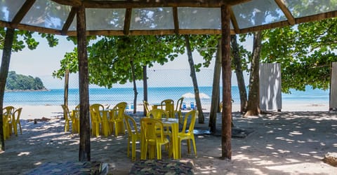 Beach bar