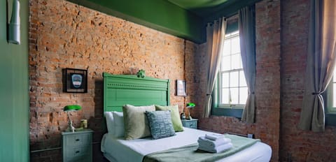 Queen Bed