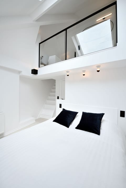 Duplex, Private Bathroom (4)