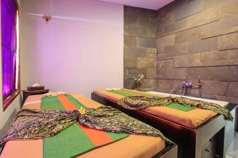 Couples treatment rooms, hot stone massages, body scrubs, facials