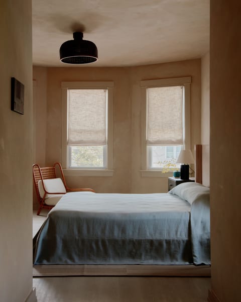 Luxury Studio Suite | Premium bedding, minibar, in-room safe, iron/ironing board