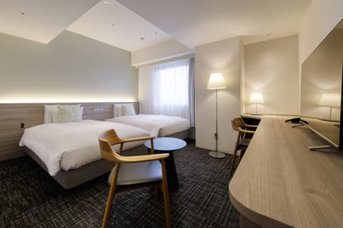 Superior Twin Room | In-room safe, laptop workspace, blackout drapes, free WiFi