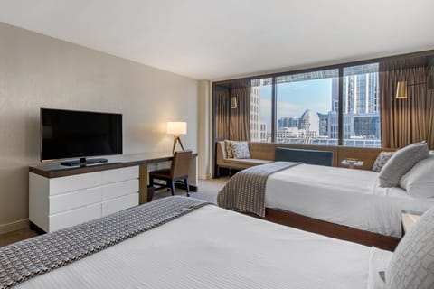 Premium bedding, pillowtop beds, minibar, in-room safe