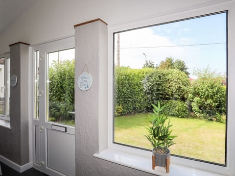 Cottage | 3 bedrooms, individually decorated, individually furnished, free WiFi