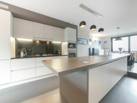 Cabinetry, Property, Countertop, Furniture, Building, Table, Kitchen, House, Interior Design, Wood