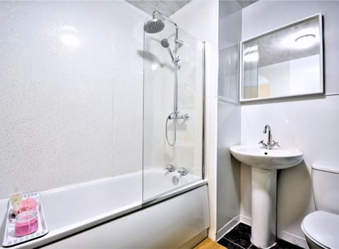 Comfort House, Private Bathroom ( 371D Townhouse MCR) | Bathroom