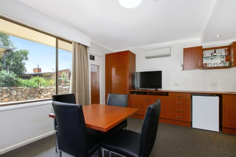 Executive Suite, 2 Bedrooms, Kitchenette, Free Wi-Fi & Parking | View from room
