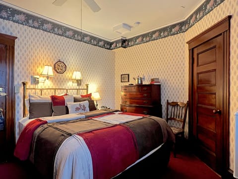 Classic Room | Premium bedding, individually decorated, individually furnished