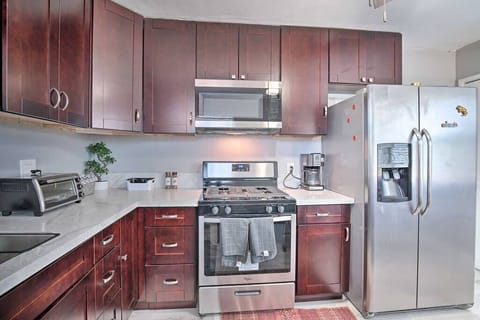 d94e23be-39a2-4688-ba3b-e4dbb0c9f3b8