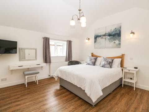 Cottage | 1 bedroom, individually decorated, individually furnished, free WiFi