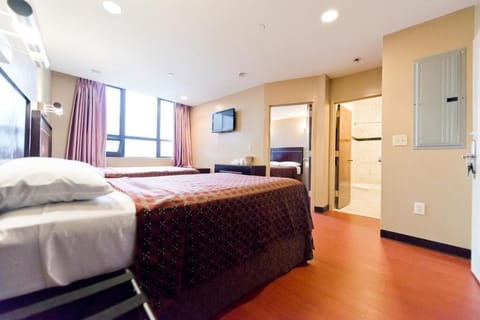 Comfort Suite | Free WiFi, bed sheets, wheelchair access