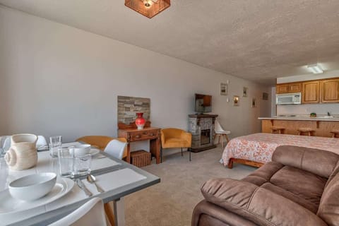 Lots of room to sit and relax