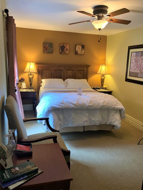 Standard Room, 1 Queen Bed, Garden View (Secord Room) | Pillowtop beds, individually decorated, individually furnished