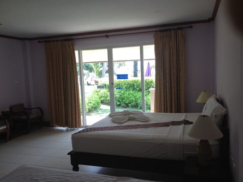 Superior Double Room, Beachfront | In-room safe, desk, free cribs/infant beds, free WiFi