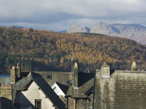 Lake View Apartment, Bowness on Windermere