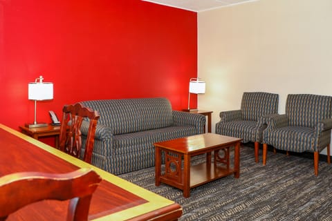 Suite, 1 King Bed, Non Smoking (One-Bedroom) | Living area | 37-inch flat-screen TV with satellite channels, TV, pay movies