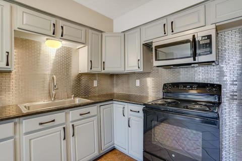 Brand new oven/stove 